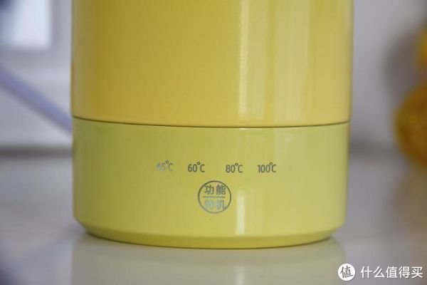 大宇彩虹杯,让你更从容地喝上干净的热水