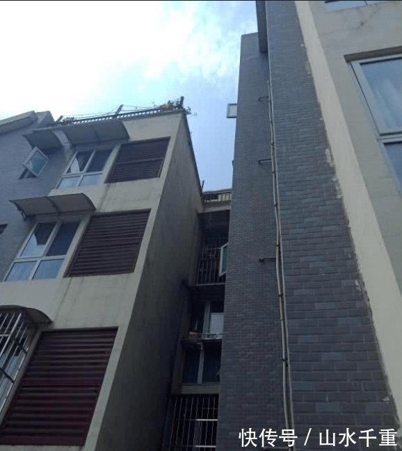 爱幂|李玫瑾教授:“把住选择动画片这一关,有条件可和孩子一起看!”