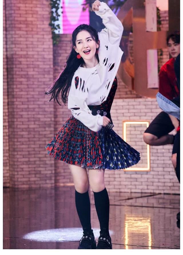 小名|谢娜回归快本状态好，曝光小女儿小名，快乐家族变六人你能接受吗