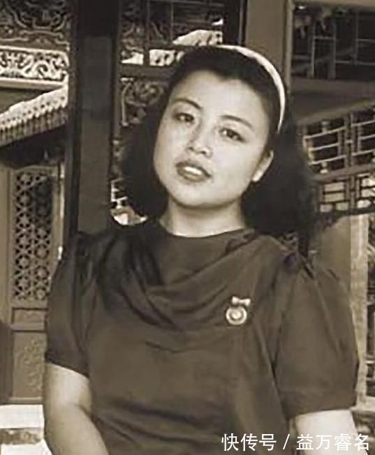 书法家@女书法家苏泽立的书法,用笔洒脱,点画遒美,有苏适之神韵,佩服