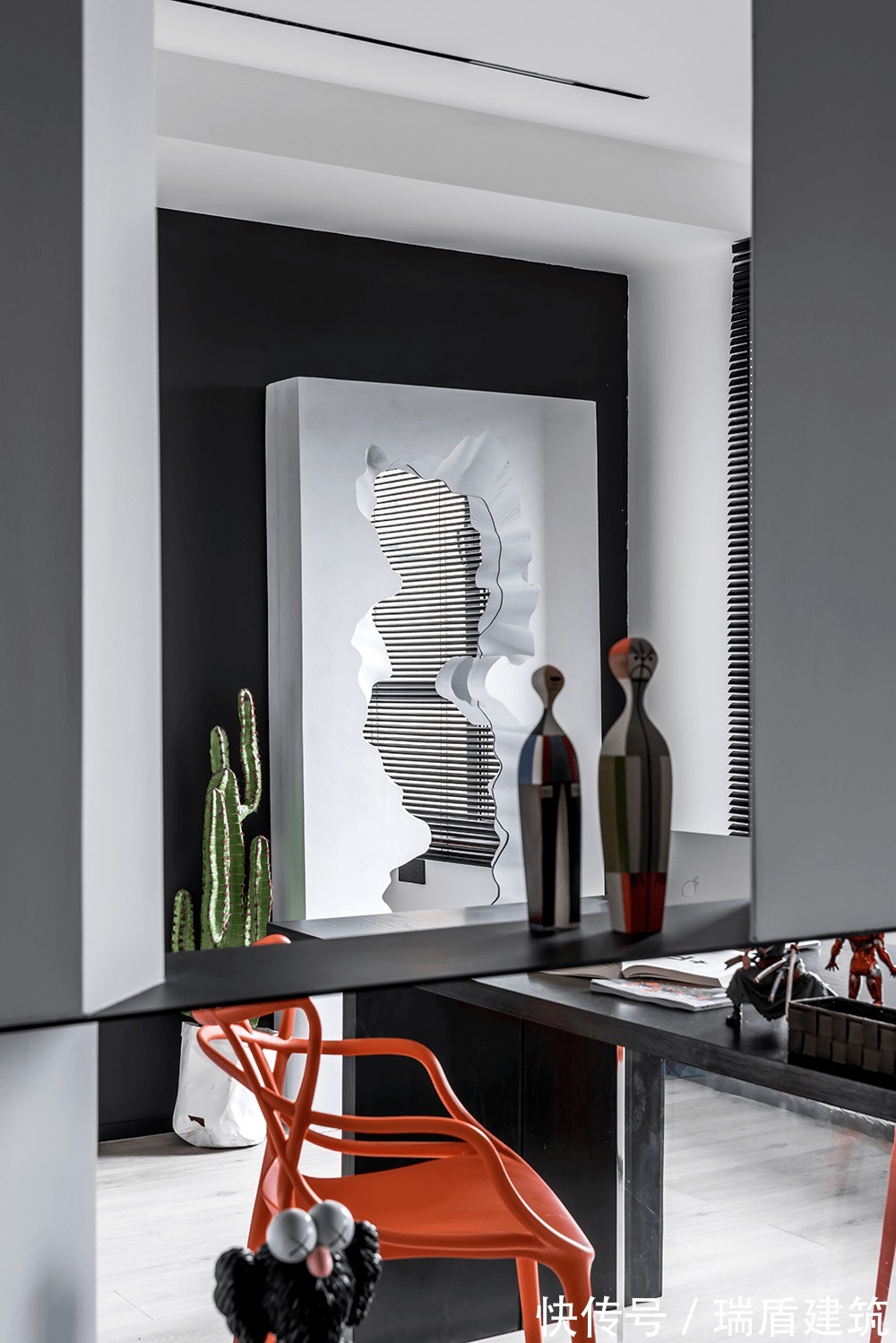 水泥板|120㎡简约高级黑，这样设计超有范！