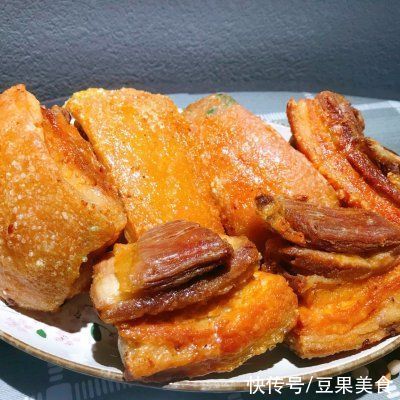 搅拌均匀|不可错过的下酒菜梅菜扣肉（含炸扣肉做法），过瘾