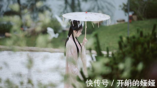 农家$诗·十首丨清风款款门前过,明月娟娟水底藏