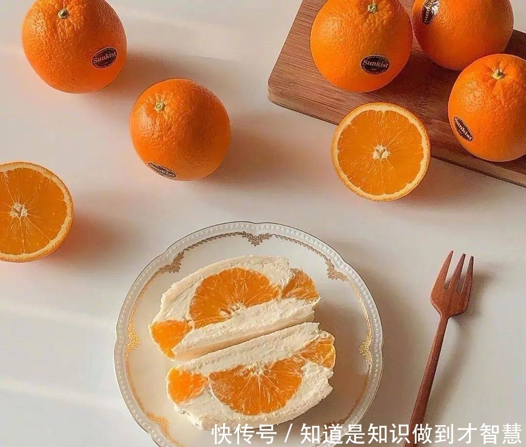 冬季精致女孩行为大赏：吃水果