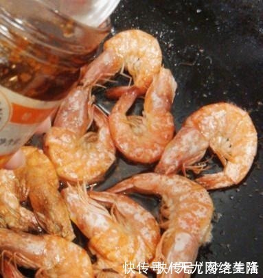 大虾以后别再水煮了,高级餐厅大厨教你新办法,几天不吃就馋