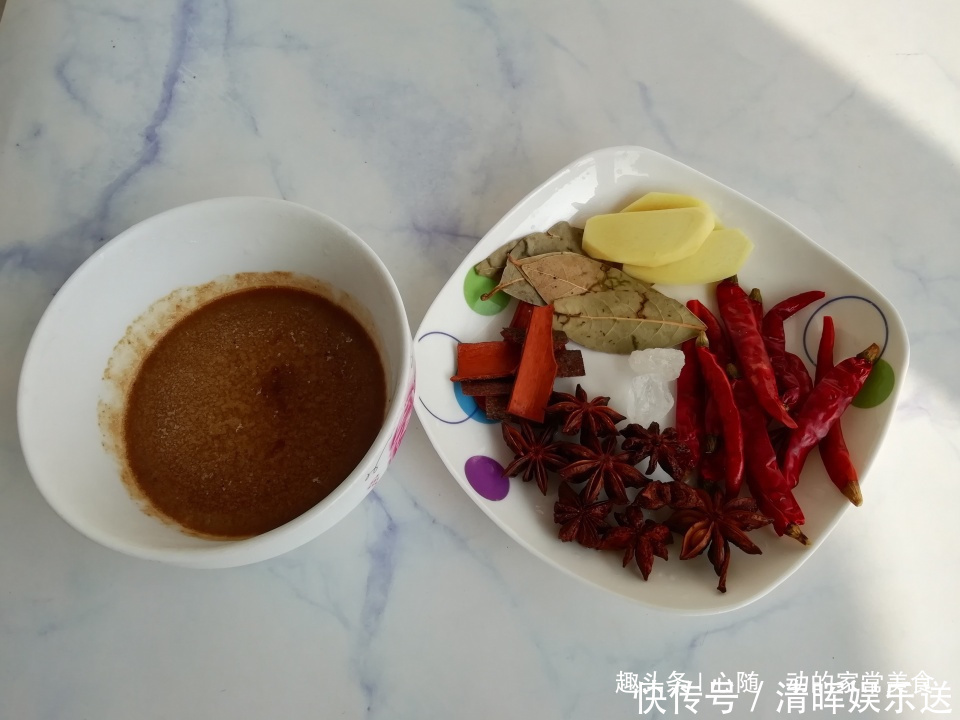  卤菜|教你秘制万能卤水，想吃啥卤啥，越卤越香，学会可以摆摊了