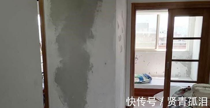水泥浆|装修刷乳胶漆,有3种情况容易出现裂纹,预防和处理很重要