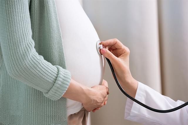 宝妈|孕妈十点后睡觉胎儿胎动频繁，不是胎儿有问题，可能是4方面原因