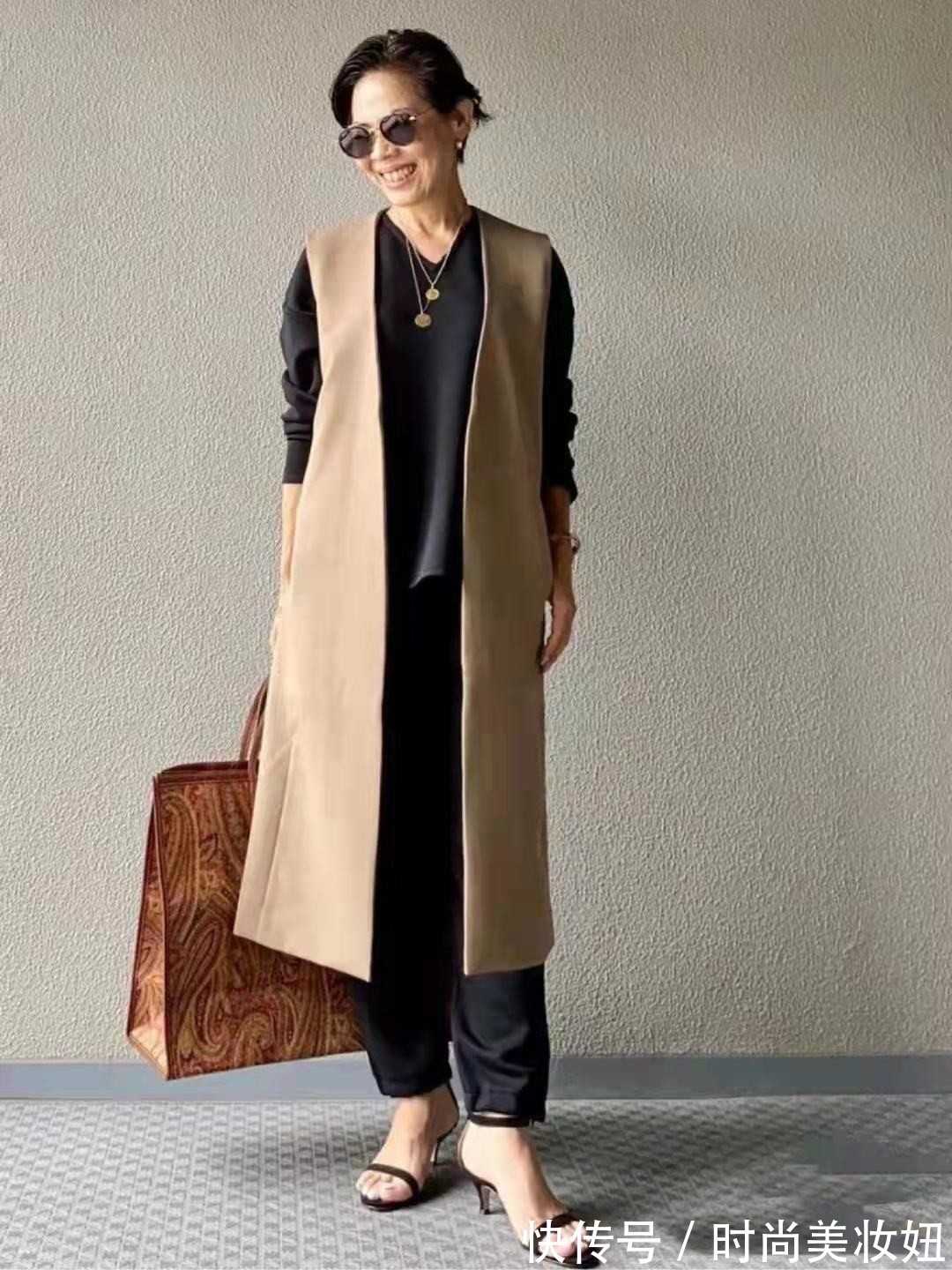 搭配|上了年纪的女人,会打扮决定“气质”,60岁照样可以美得惊艳