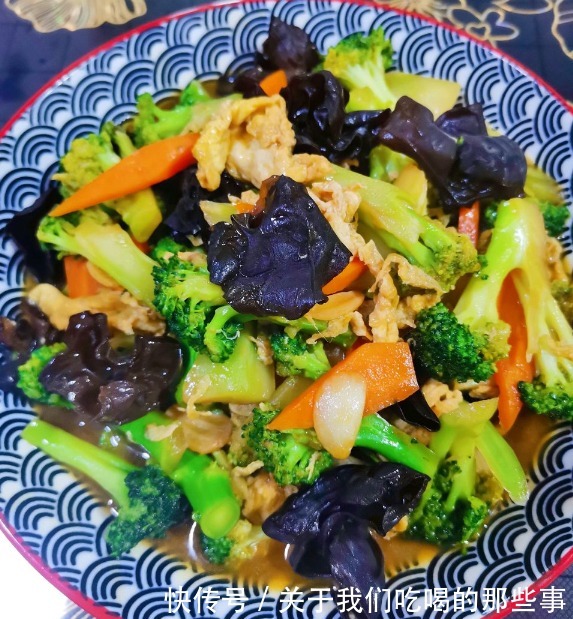 莲藕|立秋后,这5种菜要多吃,降火气除秋燥,应季而食,顺利入秋