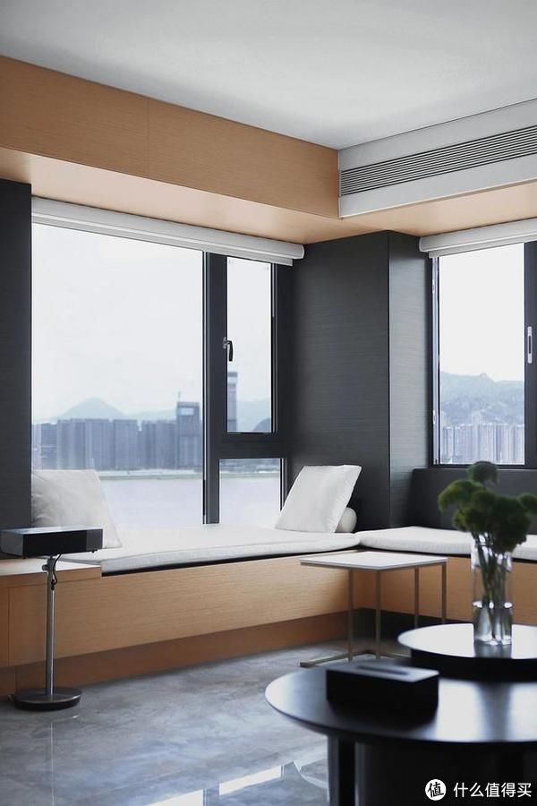 客餐厅|两个男孩的160㎡新家,不走寻常路的装修,简单却又大气好看