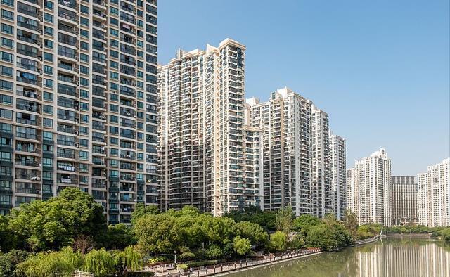 西户|买房时,东户,西户,中户如何选择?内行人给出答案