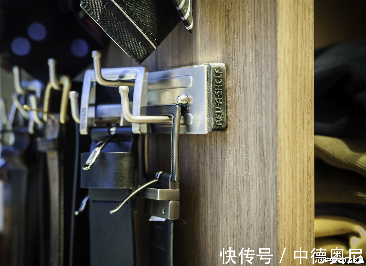 衣区|衣帽间设计时,我们要考虑6项主要收纳功能