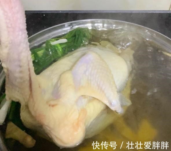 姜蒜葱|简单易学白切鸡做法!