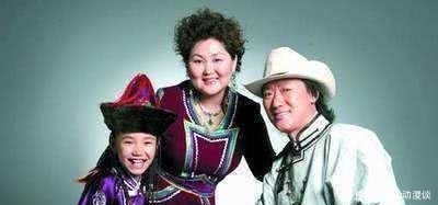 2006年,因春晚走红的吉祥三宝,竟已天人永隔,现状让人嘘唏不已