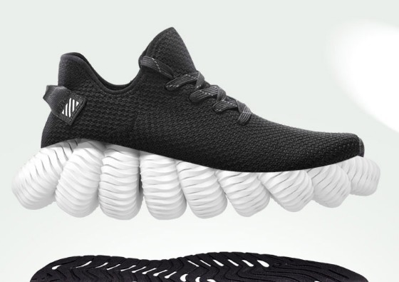 跑鞋 大量美国跑迷涌入中国,抢购国产“廉价跑鞋”,直呼:太值了