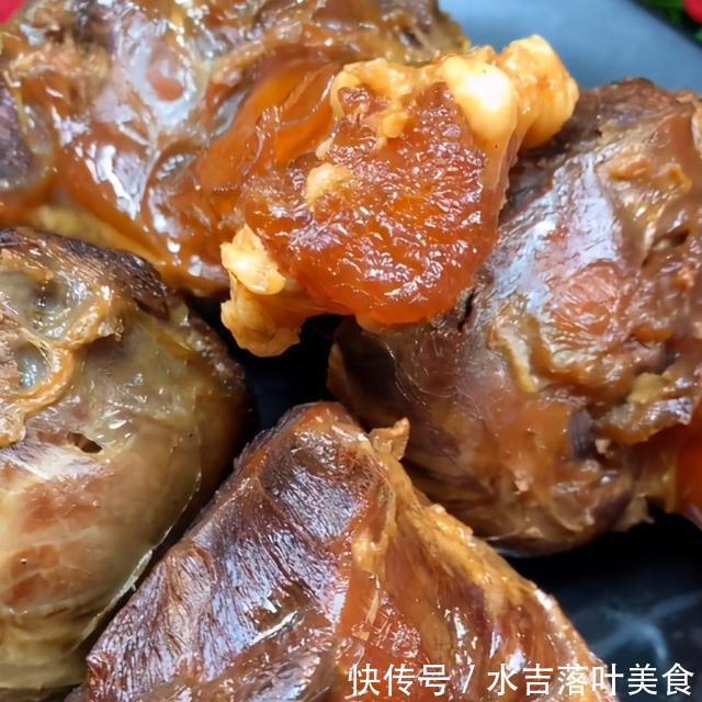 关键中|秘制酱牛肉家庭版,牛肉紧实又入味,制作方法非常简单