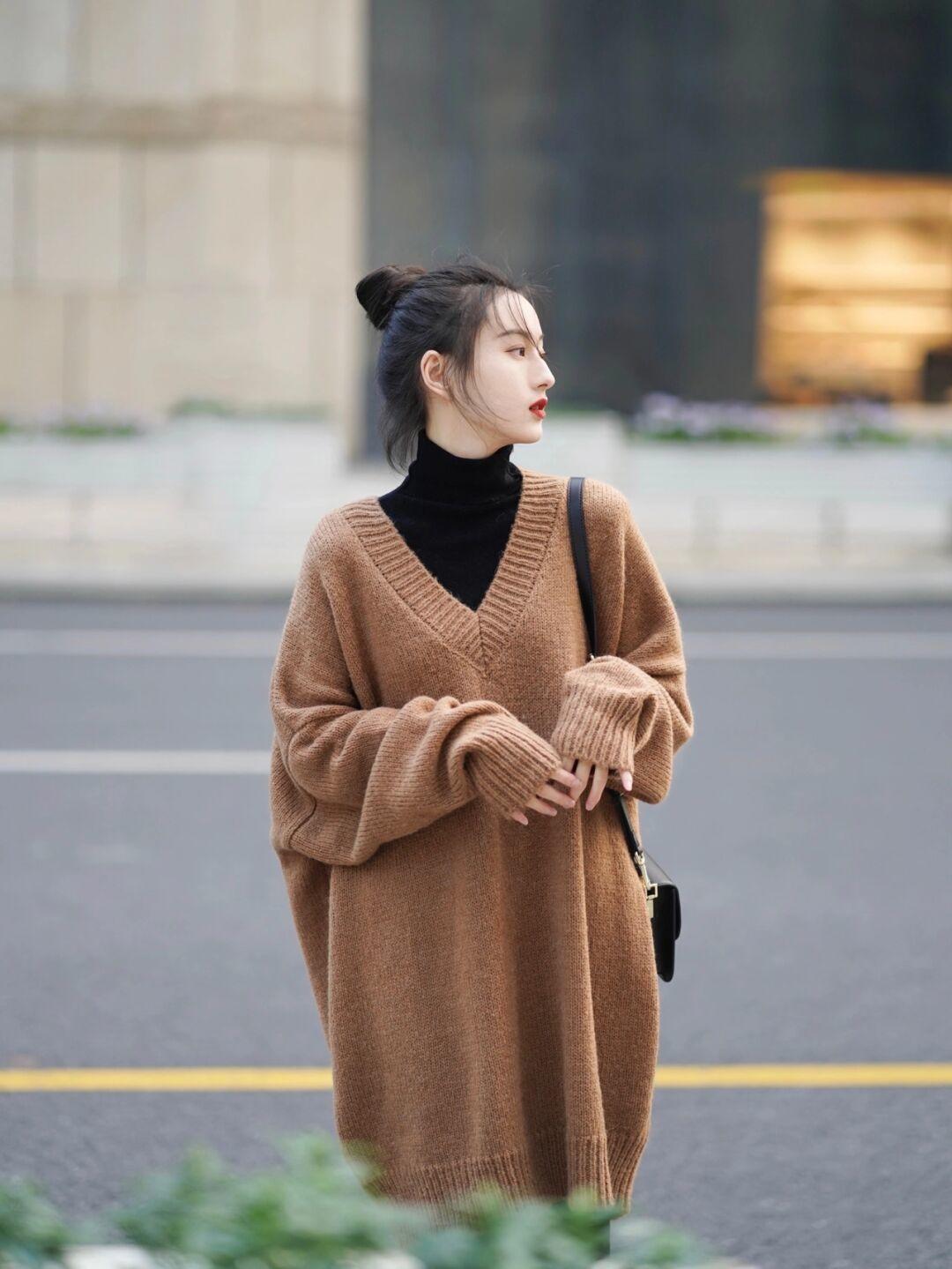 毛衣 这是我见过最温柔大气的冬季穿搭,分享4款毛衣,适合普通大众