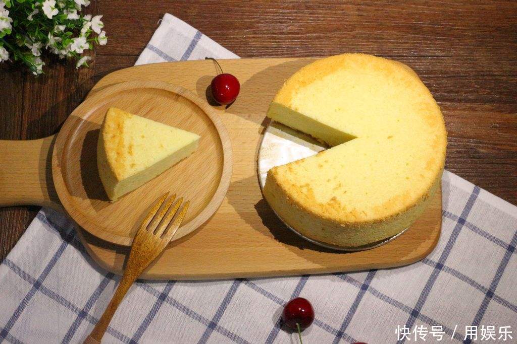 电饭锅也能蒸蛋糕,蓬松香软,好吃不上火,学会了再也不用出去买