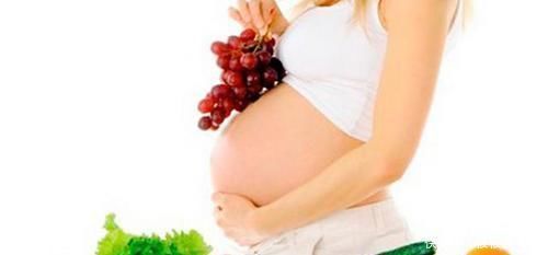 孕晚期|女性朋友怀孕后,应该要注意饮食,孕期吃不对,当心胎儿畸形