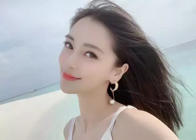 才藝|Angelababy參加《萌探》，表演才藝嚇到眾人，孫紅雷：太可怕了！