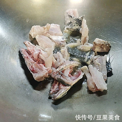 酸菜鱼料|白汤酸菜鱼，一道能吃下三碗饭的神奇美食