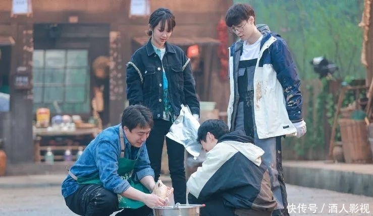 杨紫 《向往的生活》:彭昱畅对杨紫“因爱生恨”,亲手放出的瓜真甜