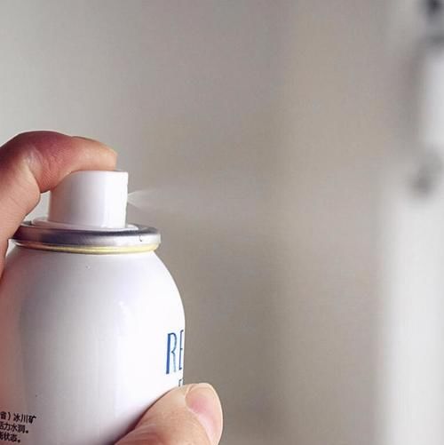 公认好用的4款“换季”护肤品，海蓝之谜上榜，你手上有几款？