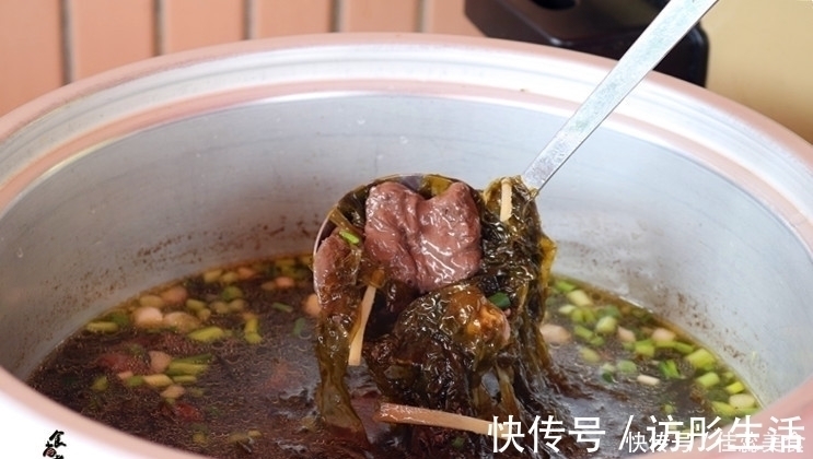 客家人|周末带老人和孩子去郊区游玩,吃了一顿地道客家菜,不花一分钱
