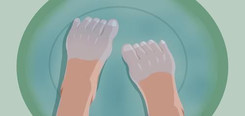 不论男女,经常用艾叶水洗头,解决不少烦恼,成本还低