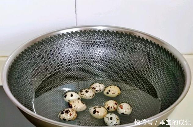 素颜|“天然黄体酮”被找到,女人每天喝一碗,40岁不显老,素颜也很美