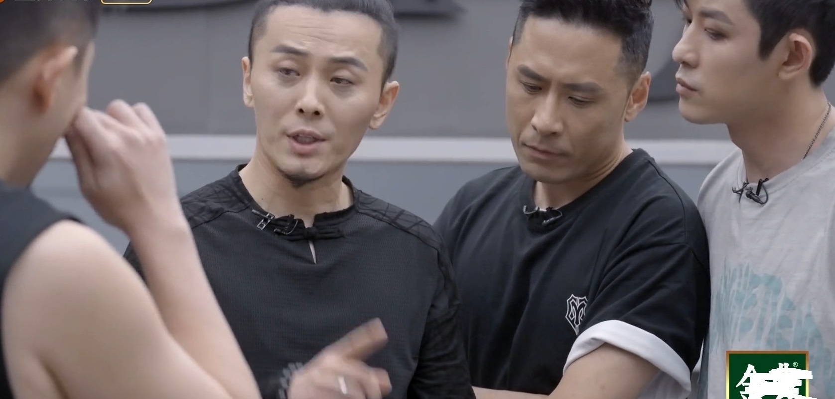 敖犬|《哥哥》一公到五公,共淘汰了9人,有人是意難平,有人一路躺贏