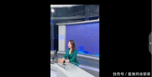 |穿短裤,讲段子,劈叉播新闻:央视主持人的“不正经”,你想不到