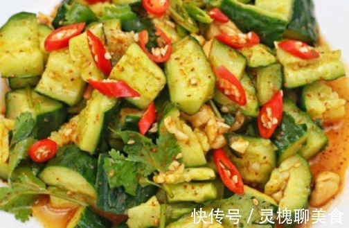 苏打粉|做凉拌黄瓜，最忌直接加盐！大厨教你正确做法，酸脆可口特入味！