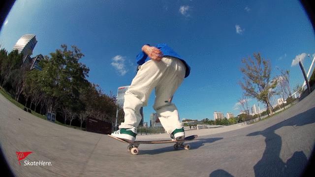 Nollie Backside Kickflip - 俊狗 Jnco