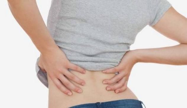 农村常见的一种野草,专门为“腰间盘突出”而生,早知早受益