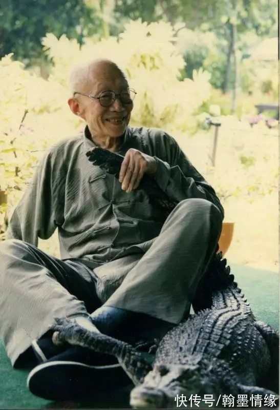 说文部首&他右手病残，苦练左手，书法炉火纯青，终成书法大家