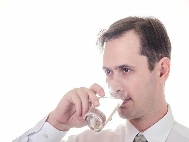 寒凉性|养肝先管住嘴，“三甜”伤肝，别多吃，“二苦”养肝，要多吃