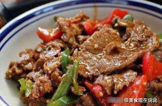 50年大厨：炒牛肉时，别只会加淀粉！多加一点它，牛肉香嫩还入味