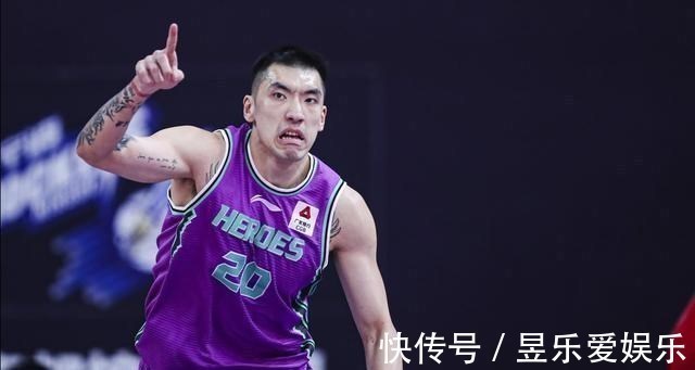丁彦雨航|CBA3消息!沈梓捷百发百中,高诗岩完胜外援,陶汉林迎里程碑