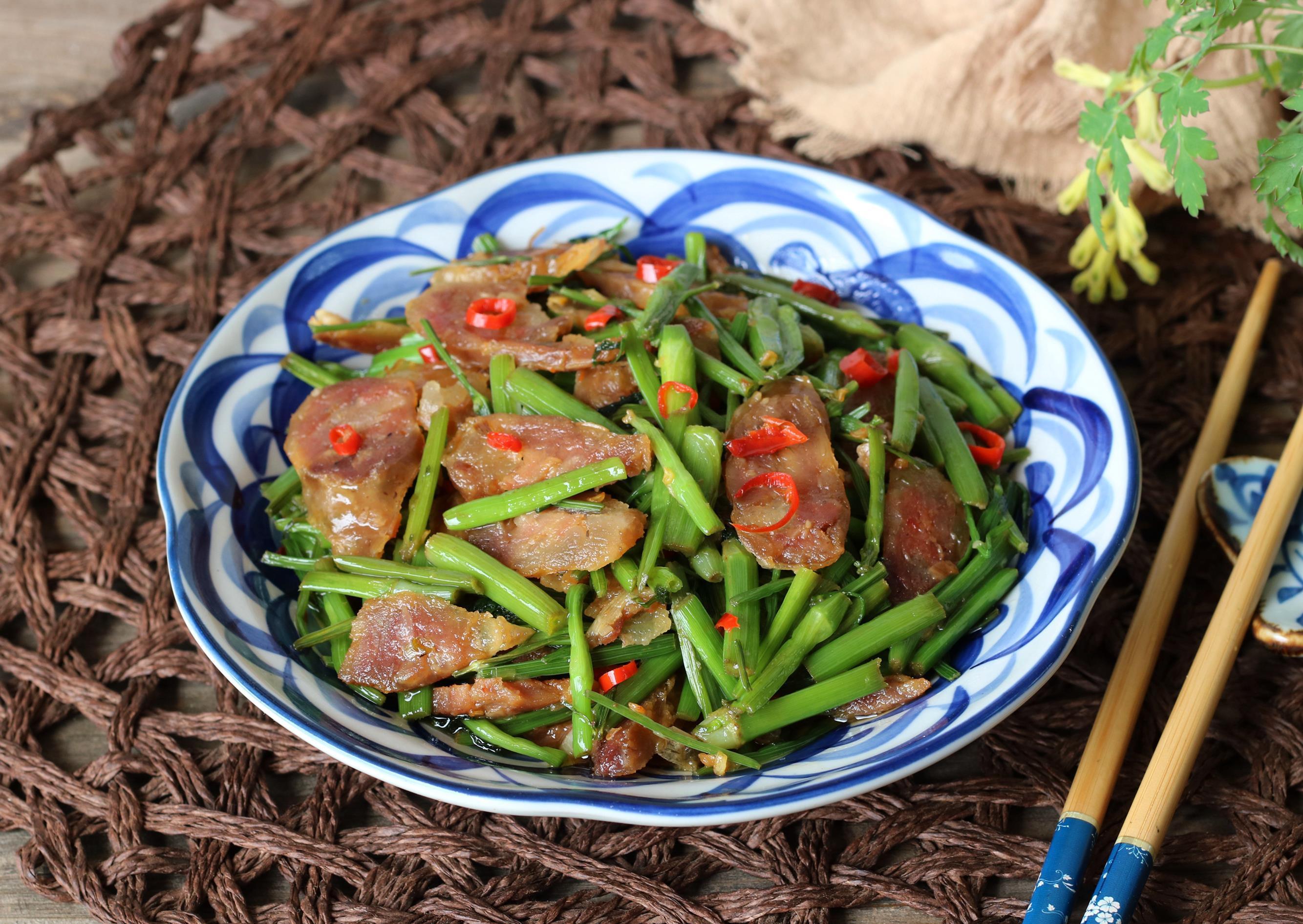 龙宝|农村里随处可见的6种野菜，第5种很多人都没吃过，网友：想试试