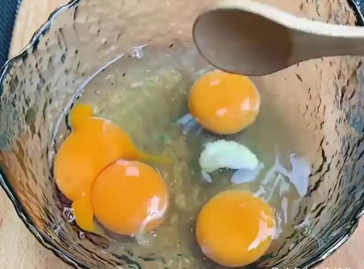 冬天,早餐不爱吃馒头,孩子的最爱,做法简单省事,比吃肉还好