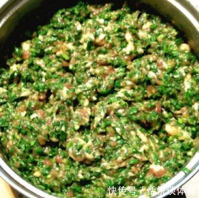 调韭菜馅,10个人7个错,多加这一步,韭菜又绿又脆不出水,真香