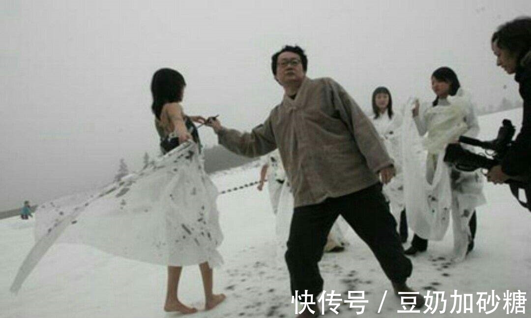 风气#“病态书法艺术”是一种不良社会风气,需要治!