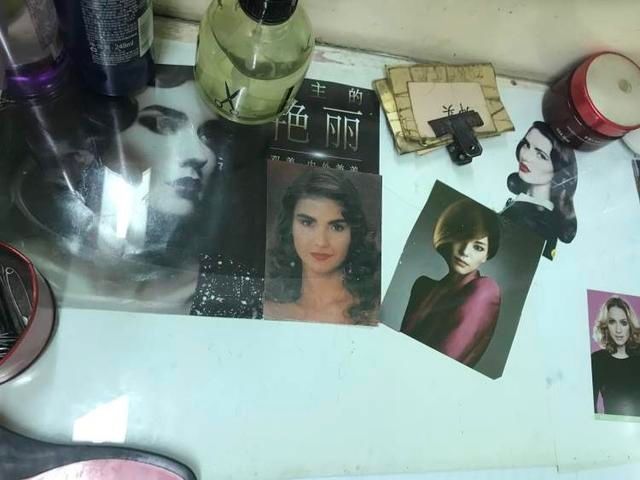 美容室|这家老式理发店和它的老版,一起上了大荧幕