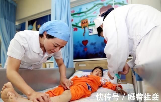 乐乐|一颗溏心蛋,儿子被送进医院,妈妈后悔:早知道就不这么做了