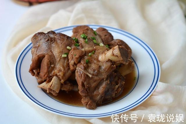 价格|猪的身上最美味的部位，价格比排骨还实惠，小贩：看见不买太傻了