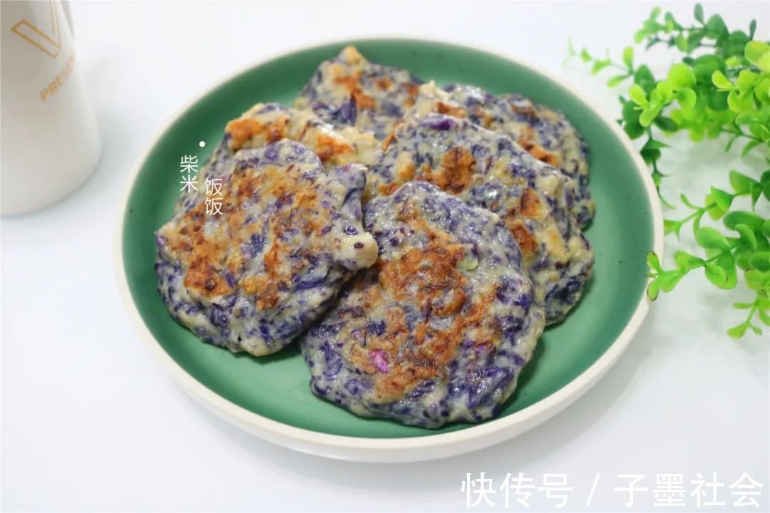 面食|这饼食材多，营养全，5个孩子抢着吃，网友：看着就美味