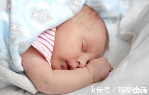 宝妈|从婴儿时期就能看出些许端倪,暗示大脑发育好,长大后多半是个“聪明娃”