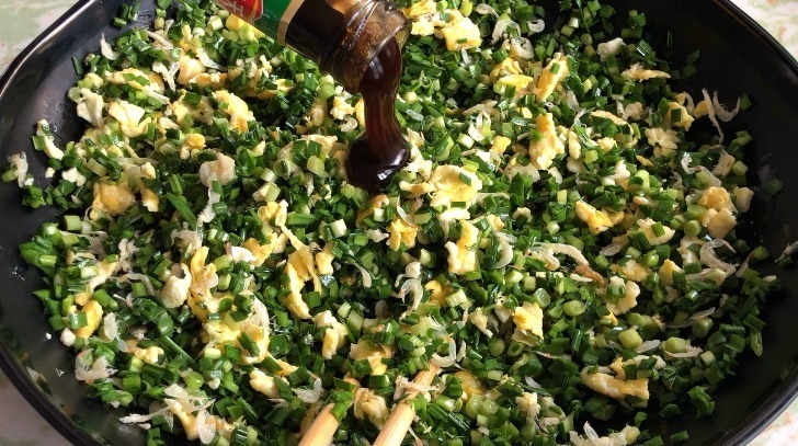 韭菜素馅饺子好吃的秘诀,不加1粒盐,比大虾还鲜,比肉饺子还香